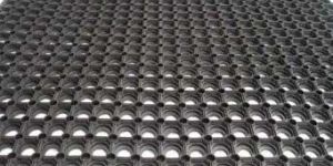 Rubber Hollow Mats