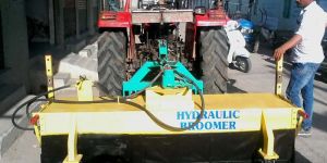 Hydraulic Broomer ( Road Sweeper)