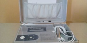 Quantum Resonance Magnetic Analyzer