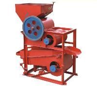 Groundnut Decorticator
