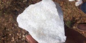 Quartz Lumps