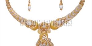 Gold Necklace Set