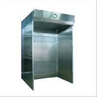 Powder Dispensing Booth