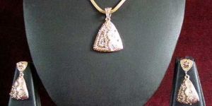 Imitation Pendant Set