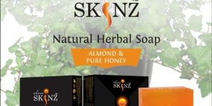 Herbal Soap Almond & Pure Honey