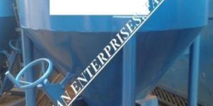 Ordinary Center Discharge Controlled Concrete Bucket