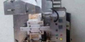 Fully Automatic Liquid, Paste, Oil Form Fill & Seal Machine