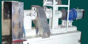 Kurkure Making Machine