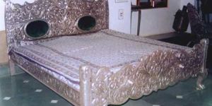 Silver Double Bed (RAI-1209)