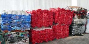 PS - 07 plastic scraps