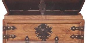 AT-WBX-09 Wooden Box