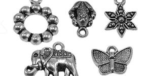 Toad Elephant Butterfly Accessories