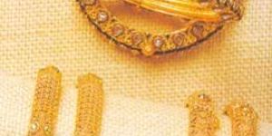 gold bangles GB-024