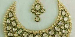 Meenakari Kundan Necklace Set