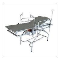 Obstetric Table