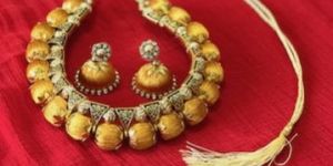 Silk Thread Necklace