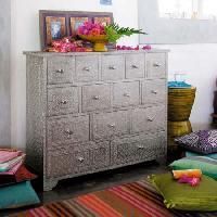 White Metal Furniture