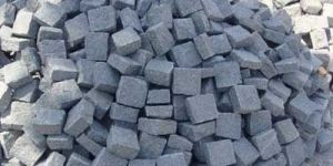 DSC-00922 Granite Cobbles