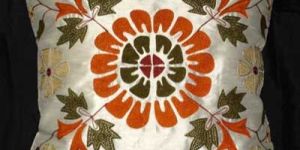 Item Code : SHI DCC 003 embroidery cushion cover