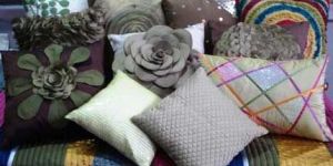 Item Code : SHI DCC 016 Decorative Cushion Cover