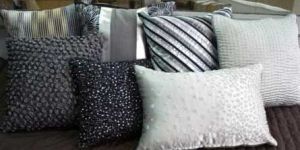 Item Code : SHI DCC 020 Decorative Cushion Cover