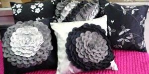 Item Code : SHI DCC 021 Decorative Cushion Cover