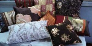 Item Code : SHI DCC 022 Decorative Cushion Cover