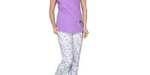 Ladies Half Sleeve Night Suit