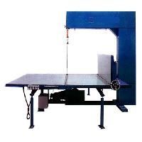 Foam Cutting Machine