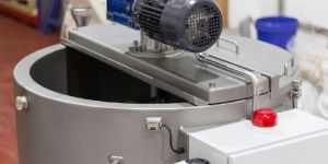 Chocolate Melting Tanks