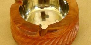 Wooden Ashtray (02)