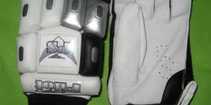 Cricket Batting Gloves - 7000 Series