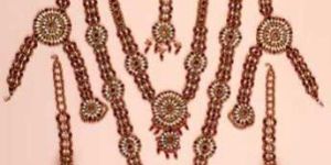 Item Code : BNS 001 Bridal Necklace Set