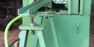 Hydraulic Straightening Machine