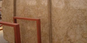 Golden Palace (New Golden Onyx), Beige Marble