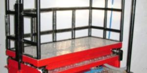 Pneumatic Operated Operator Lift