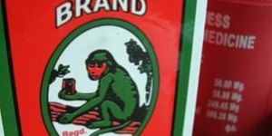 Monkey Brand Black Tooth Powder