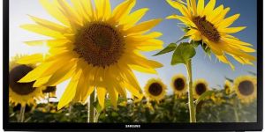 SAMSUNG  32 LED Displays