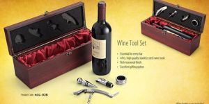 Wine Tool Set