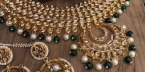 Artificial Bridal Necklace Set