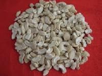 Broken Cashew Nuts
