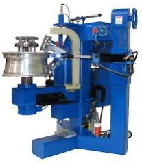 Wheel Straightening Machine
