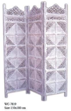 Wooden Screen (WC - 7819)