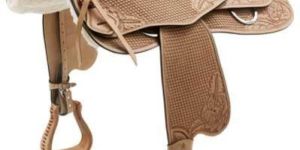 Treeless Western Saddle