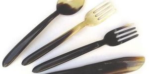 Horn Cutlery Set
