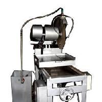 Bricks Cutting Machine