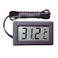 Electronic Digital Temperature Indicator