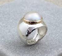 Pearl Silver Ring