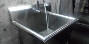 Surgical Scrub Sink