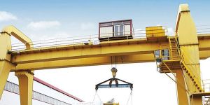 Heavy Duty Gantry Cranes